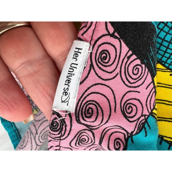 Disney Parks Her Universe Nightmare Before Christmas Sally Shirt Top Womens XL - Picture 4 of 5